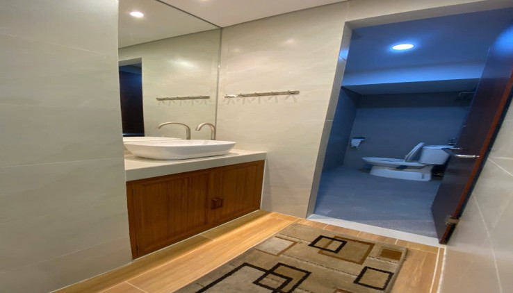 Cho thuê căn hộ Tập thể tầng 1 Tân Mai mới kính koong 60m2, 2 ngủ, 1 khách, 9 Triệu, Full đồ
